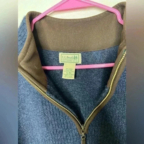 L.L. Bean 100% Merino Lambs Wool Quarter Zip Sweater Size XL - Picture 2 of 4
